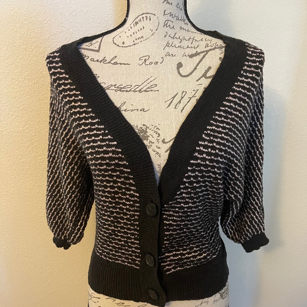 American Eagle Outfitters Sweater